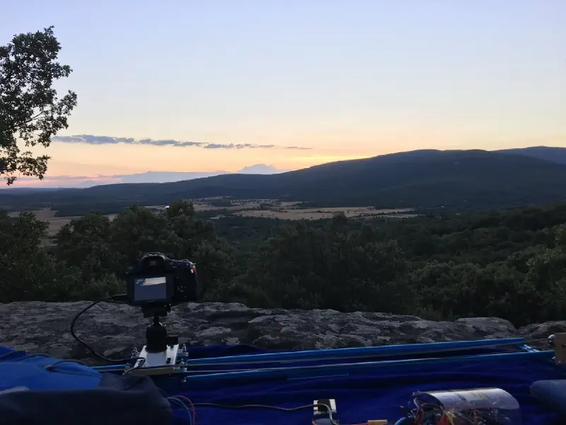 Motorized timelapse slider